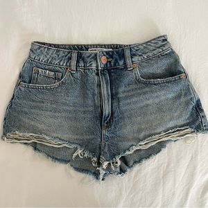 Garage Denim Shorts Size 3/26